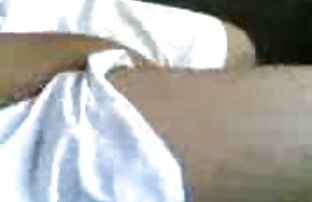XXX سازنده سوراخ های مشتری خود را کانال رمان سکسی تلگرام بررسی می کند